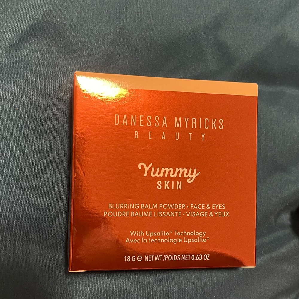 Danessa Myricks Beauty-Yummy Skin Blurring Balm Powder